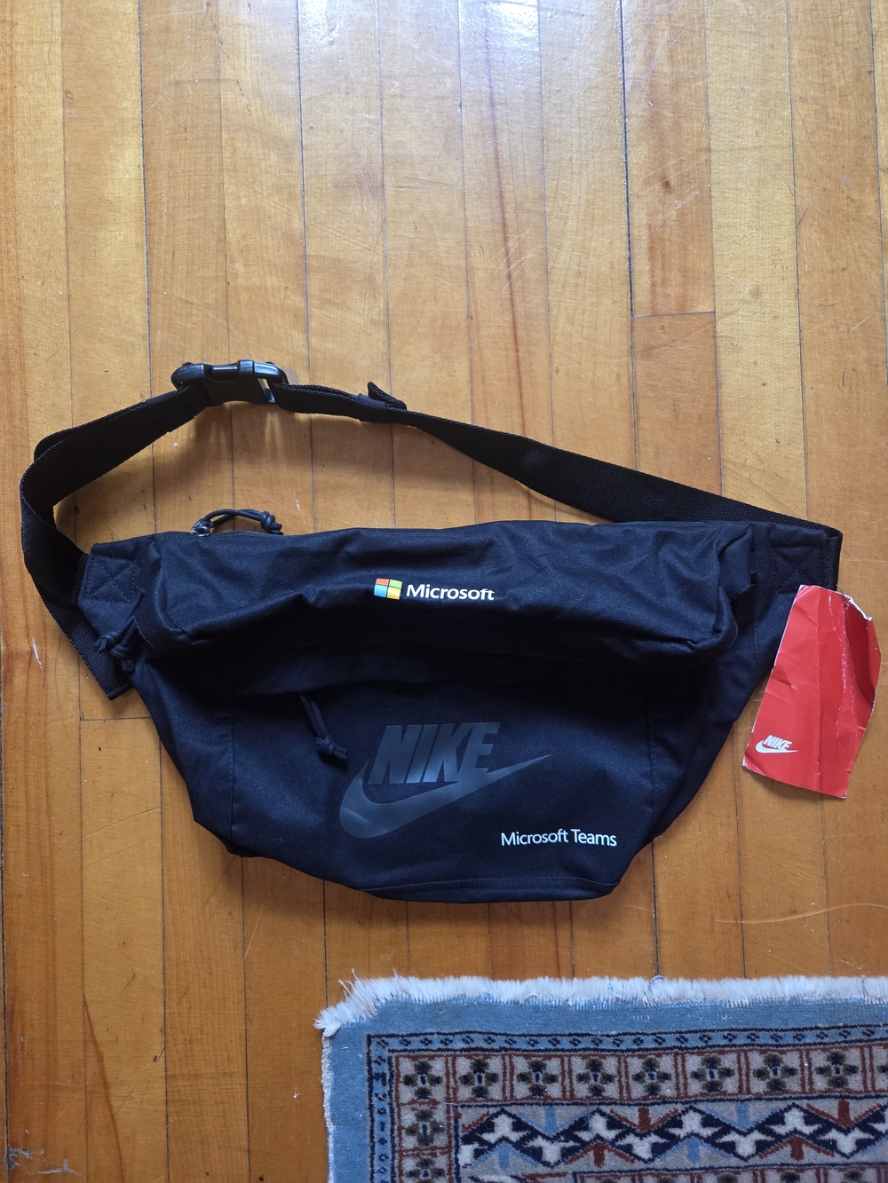 Nike Crossbody Waist Bag - BLACK NWT